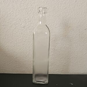 Vintagr Clear Glass Bottle